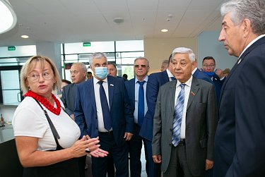 В Черном Отроге открылось заседание Ассоциации законодателей ПФО 